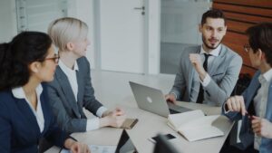 Tip #32 Řeč těla ve videohovorech: Na co si dát pozor