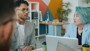 Tip #54 Jak komunikovat s introvertem na poradě